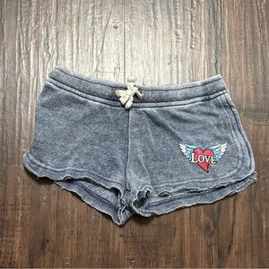 Chic 2 Chic Shorts with Heart and Wings girls M